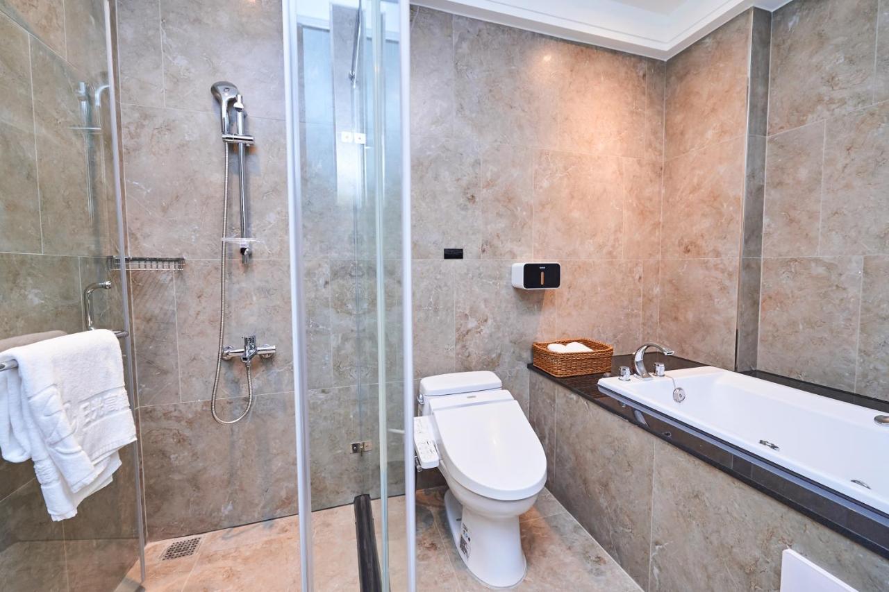 Sun Motel Каосюн Екстериор снимка