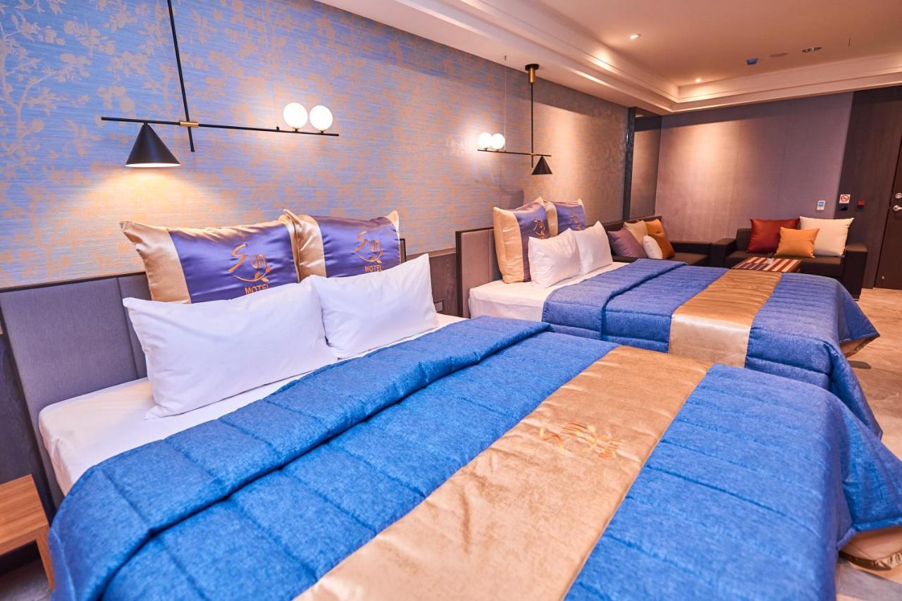 Sun Motel Каосюн Екстериор снимка