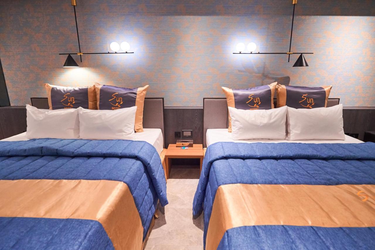 Sun Motel Каосюн Екстериор снимка